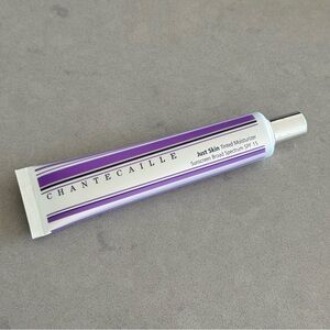 Alabaster CHANTECAILLE Just Skin Tinted Moisturizer SPF 15